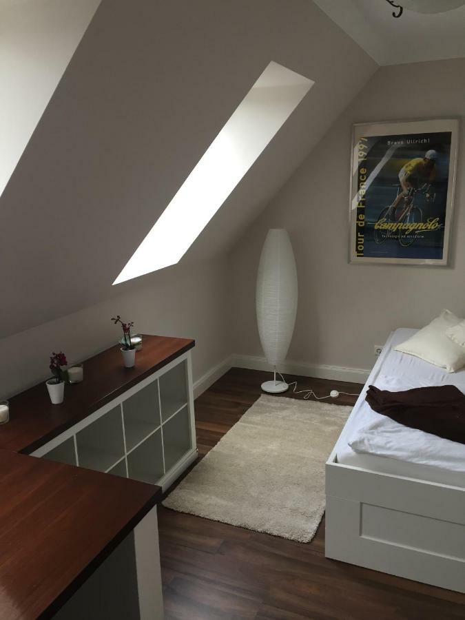 Zimmer Am Elberadweg Hamburg Dış mekan fotoğraf
