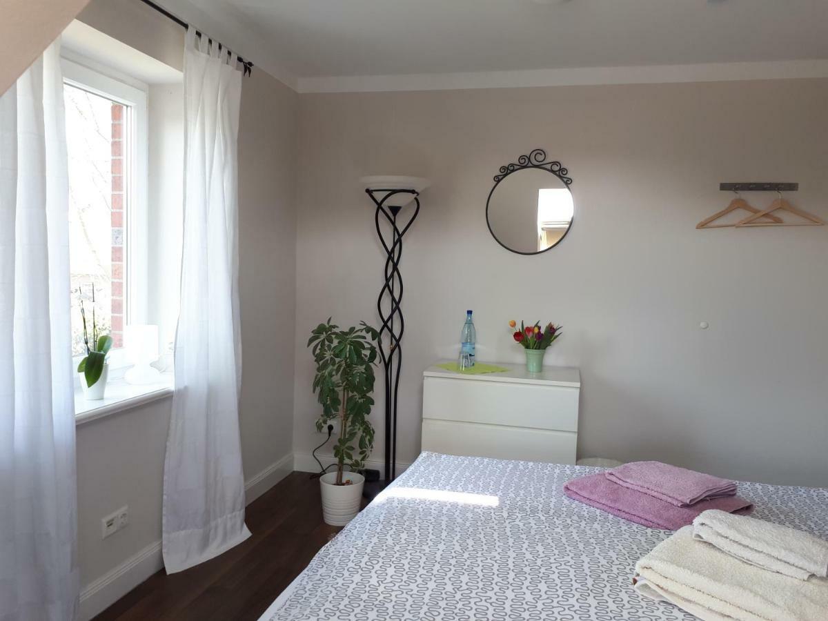 Zimmer Am Elberadweg Hamburg Dış mekan fotoğraf