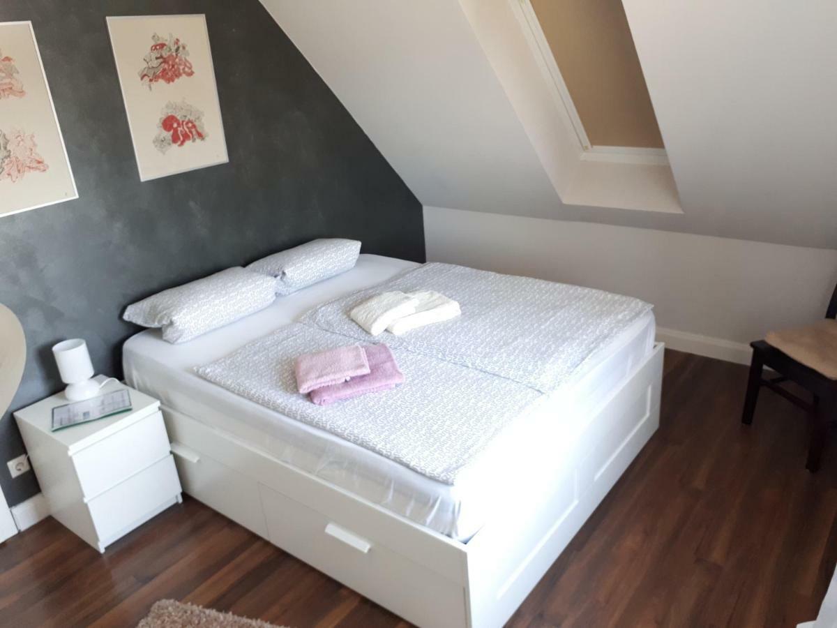 Zimmer Am Elberadweg Hamburg Dış mekan fotoğraf